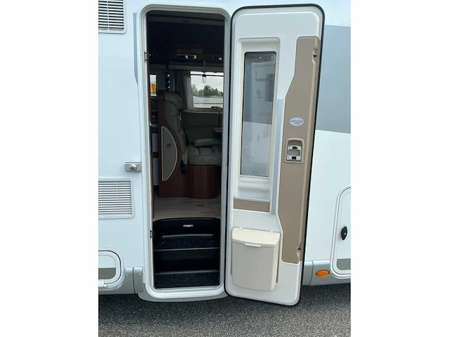 2017 rapido 9090df kampeerwagen - afbeelding 53 van  82