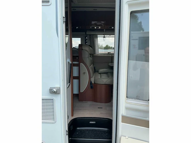 2017 rapido 9090df kampeerwagen - afbeelding 54 van  82