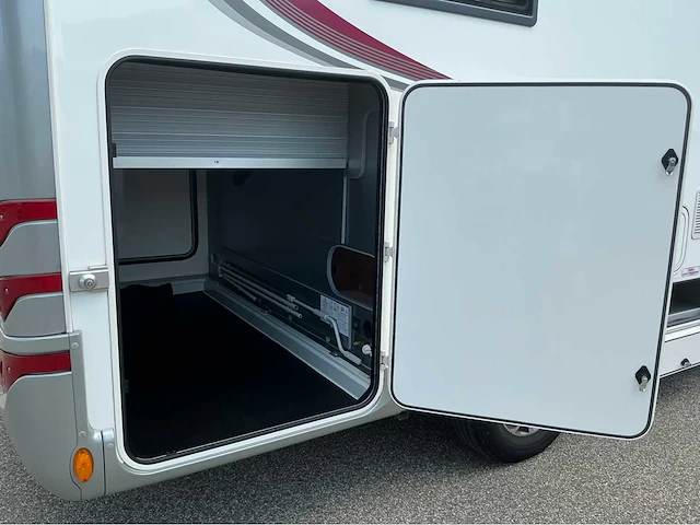 2017 rapido 9090df kampeerwagen - afbeelding 60 van  82