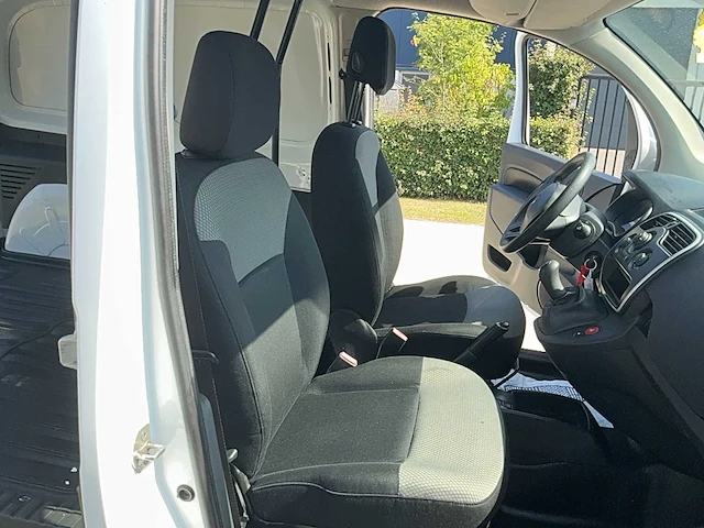 2017 renault kangoo bedrijfswagen - afbeelding 19 van  24