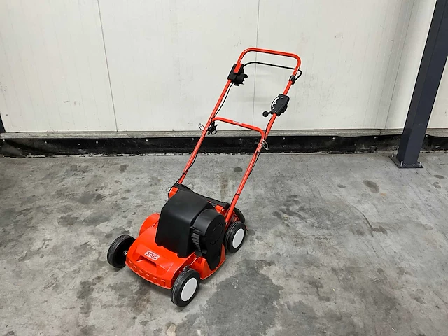 2017 sabo 35v el verticuteermachine - afbeelding 1 van  13