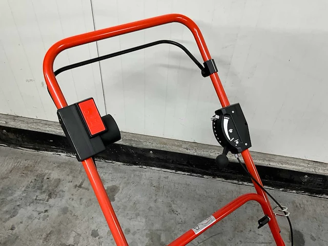 2017 sabo 35v el verticuteermachine - afbeelding 11 van  13