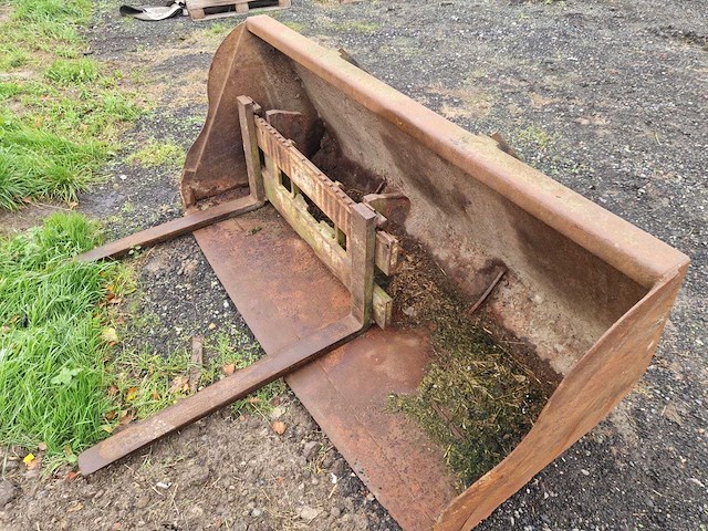 2017 schäffer 8610t telescoopwiellader - afbeelding 4 van  14