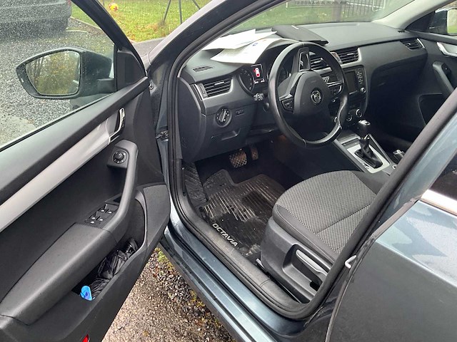 2017 skoda octavia auto - afbeelding 14 van  30