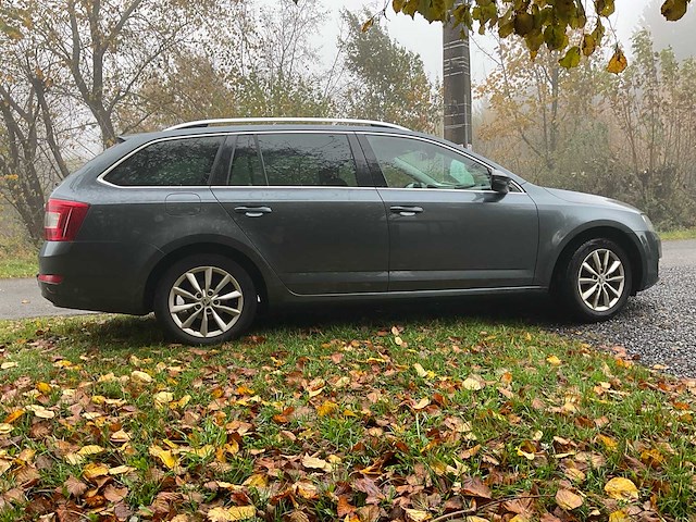 2017 skoda octavia auto - afbeelding 27 van  30
