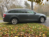 2017 skoda octavia auto - afbeelding 27 van  30
