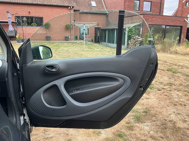 2017 smart fortwo coupé - afbeelding 19 van  30