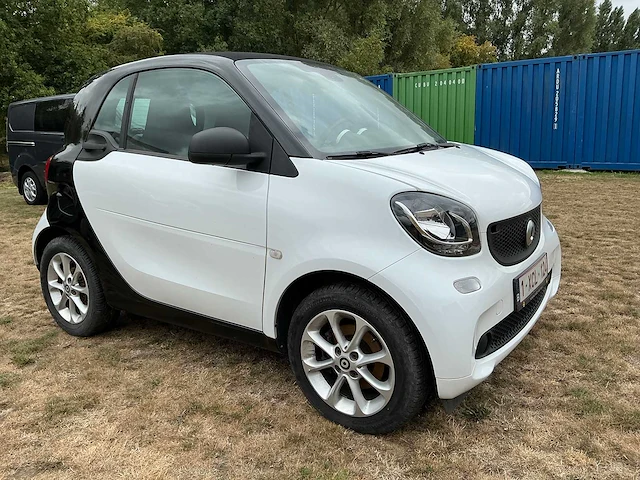 2017 smart fortwo coupé - afbeelding 3 van  30