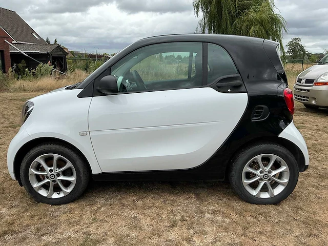2017 smart fortwo coupé - afbeelding 9 van  30