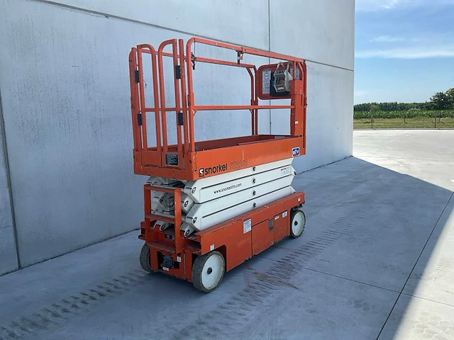 2017 snorkel s3226e schaarhoogwerker - afbeelding 1 van  30