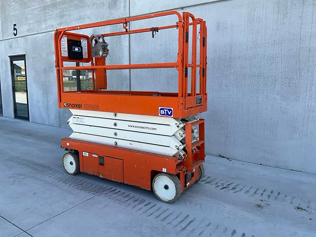 2017 snorkel s3226e schaarhoogwerker - afbeelding 12 van  30