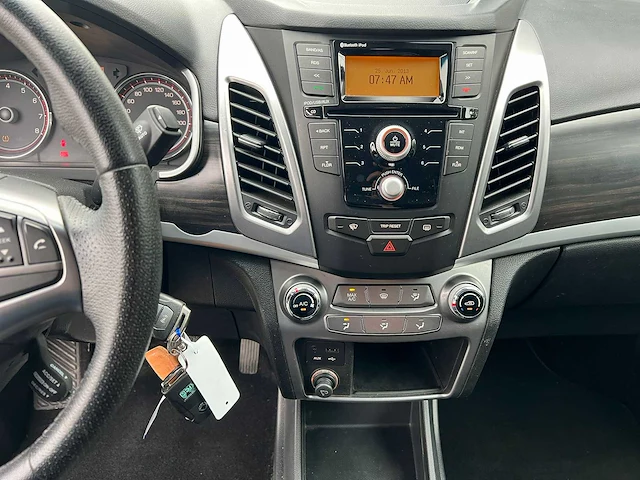 2017 ssangyong korando suv personenauto - afbeelding 5 van  16