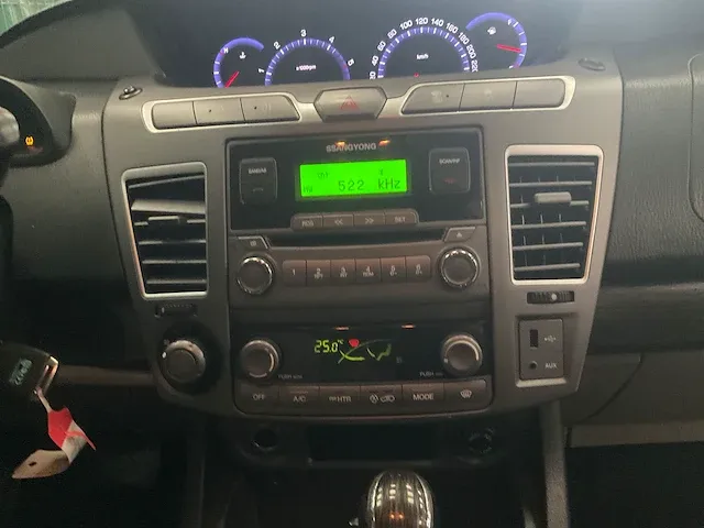 2017 ssangyong rodius lichte vrachtwagen - afbeelding 13 van  13