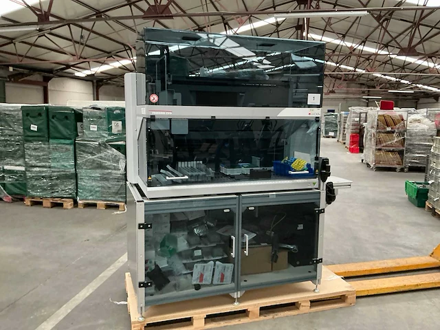 2017 tecan freedom evo-2 150 base pipetteerrobot - afbeelding 2 van  9