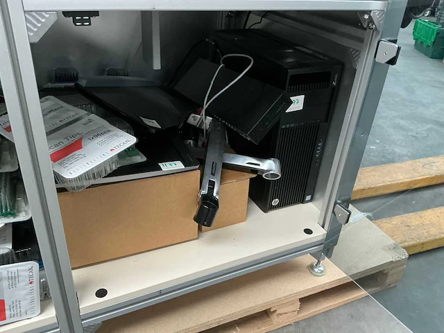 2017 tecan freedom evo-2 150 base pipetteerrobot - afbeelding 7 van  9