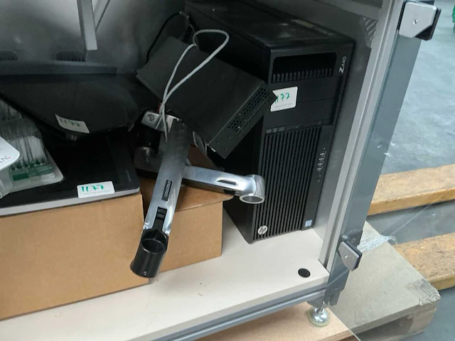 2017 tecan freedom evo-2 150 base pipetteerrobot - afbeelding 8 van  9