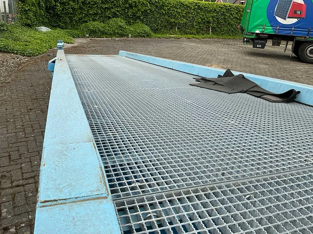 2017 thervan lr br 100 mobiele laadbrug - afbeelding 12 van  15