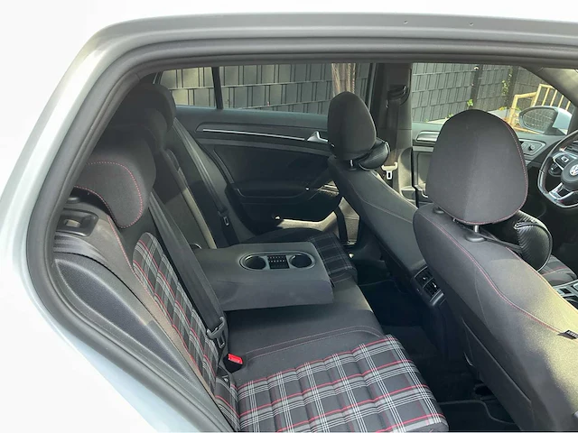 2017 volkswagen golf gti personenauto - afbeelding 16 van  39