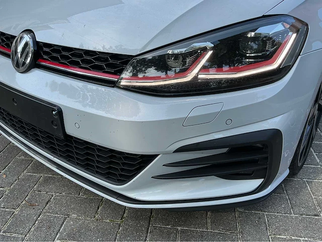 2017 volkswagen golf gti personenauto - afbeelding 28 van  39