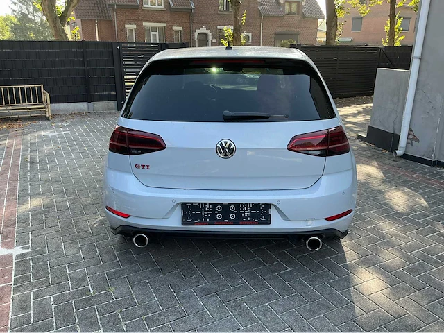 2017 volkswagen golf gti personenauto - afbeelding 34 van  39