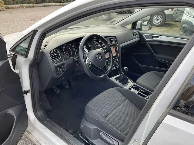 2017 volkswagen golf tsi personenauto - afbeelding 11 van  13