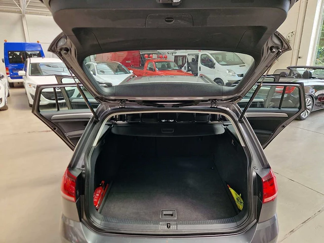 2017 volkswagen golf variant 1.6 diesel - afbeelding 19 van  21
