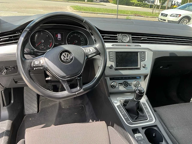 2017 volkswagen passat personenauto - afbeelding 4 van  30