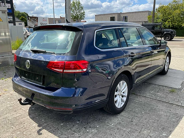 2017 volkswagen passat personenauto - afbeelding 26 van  30