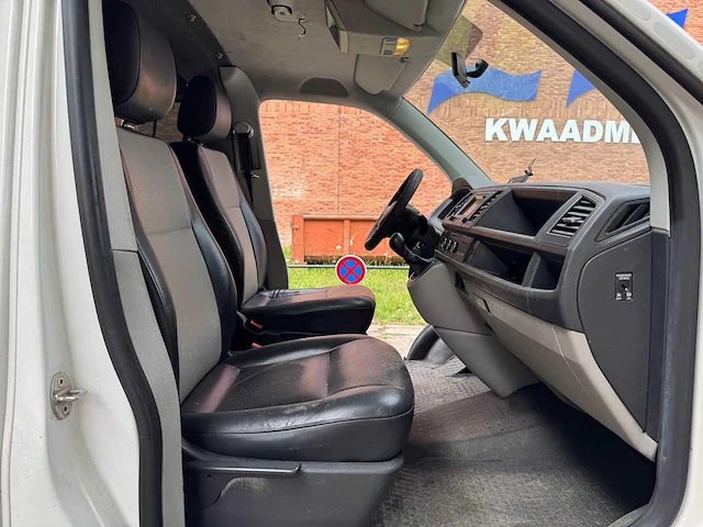 2017 volkswagen transporter kombi - afbeelding 75 van  90