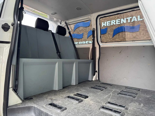 2017 volkswagen transporter kombi - afbeelding 84 van  90