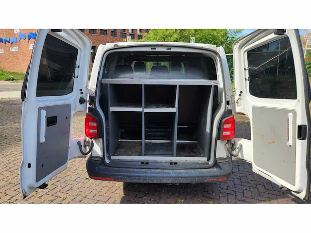 2017 volkswagen transporter kombi - afbeelding 7 van  49