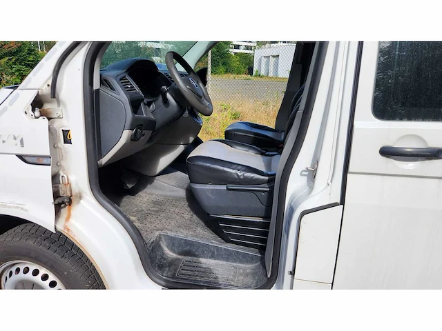 2017 volkswagen transporter kombi - afbeelding 20 van  49