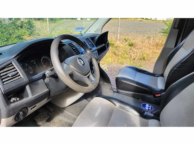 2017 volkswagen transporter kombi - afbeelding 21 van  49