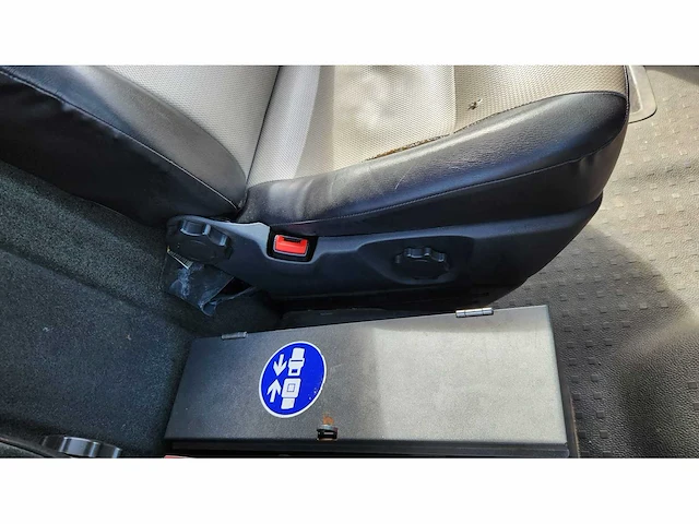 2017 volkswagen transporter kombi - afbeelding 22 van  49