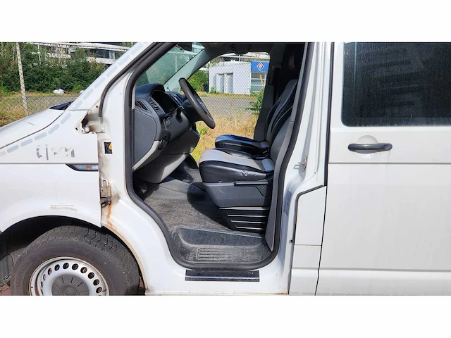 2017 volkswagen transporter kombi - afbeelding 24 van  49