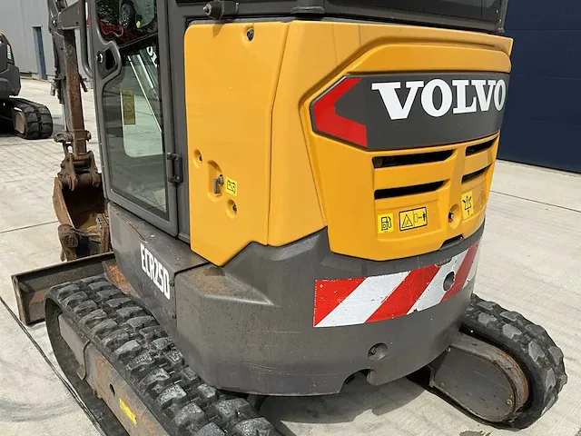 2017 volvo ecr25d midigraafmachine - afbeelding 16 van  25