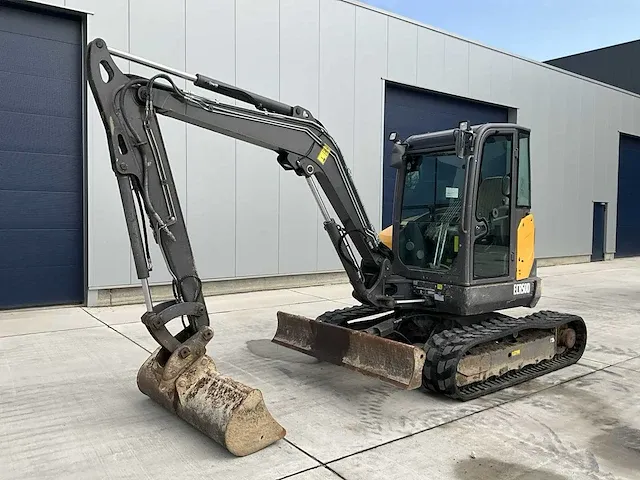 2017 volvo ecr50d midigraafmachine - afbeelding 1 van  24