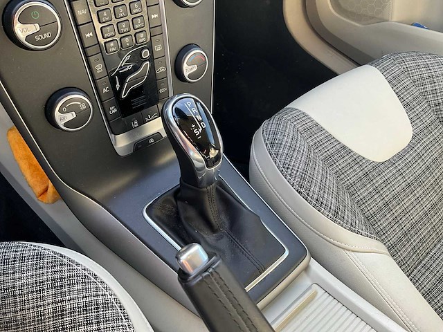 2017 volvo v40 wagen - afbeelding 22 van  39