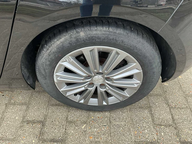 2018 - peugeot 308 - personenauto - afbeelding 4 van  31