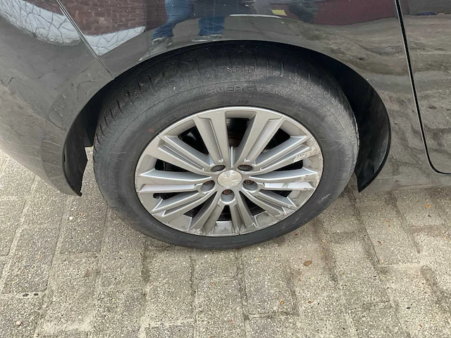 2018 - peugeot 308 - personenauto - afbeelding 5 van  31