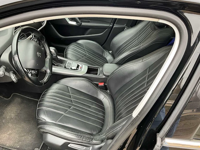 2018 - peugeot 308 - personenauto - afbeelding 13 van  31