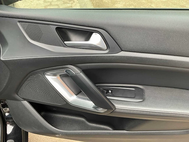 2018 - peugeot 308 - personenauto - afbeelding 15 van  31