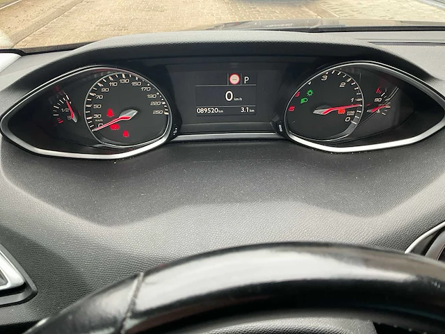 2018 - peugeot 308 - personenauto - afbeelding 16 van  31
