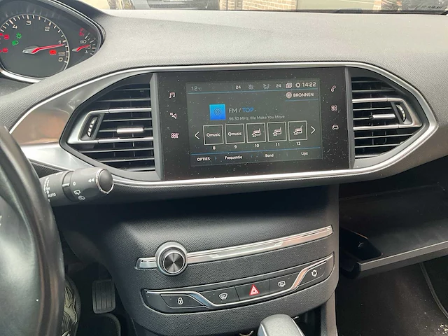 2018 - peugeot 308 - personenauto - afbeelding 19 van  31
