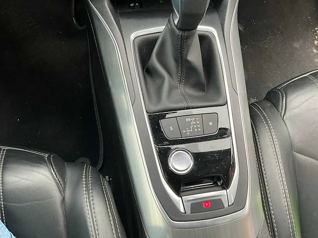 2018 - peugeot 308 - personenauto - afbeelding 20 van  31