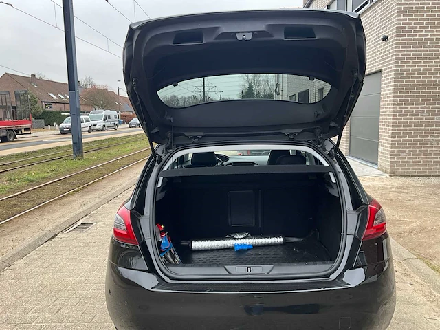 2018 - peugeot 308 - personenauto - afbeelding 29 van  31