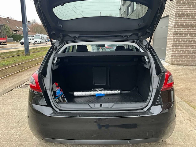 2018 - peugeot 308 - personenauto - afbeelding 30 van  31