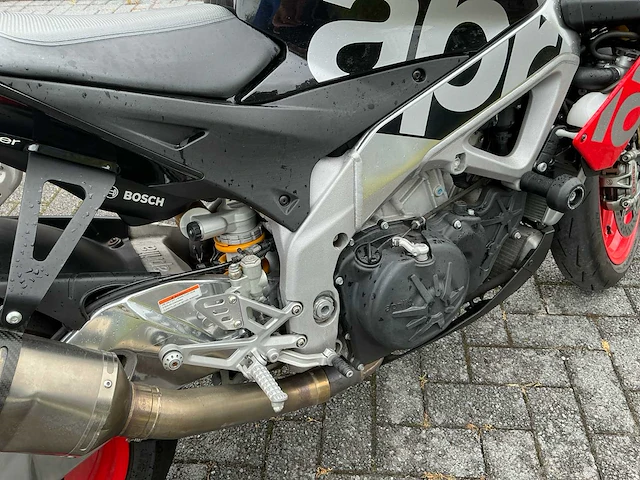 2018 aprilia tuono motorfiets - afbeelding 8 van  20