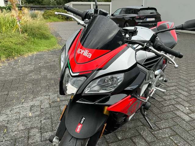 2018 aprilia tuono motorfiets - afbeelding 20 van  20