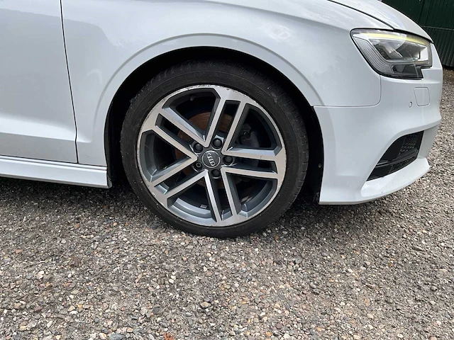2018 audi a3 limousine personenauto - afbeelding 12 van  48